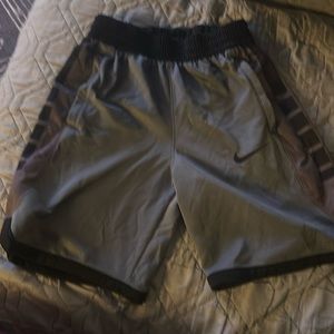 Nike dry fit basketball shorts size 10/12. - fabulous condition